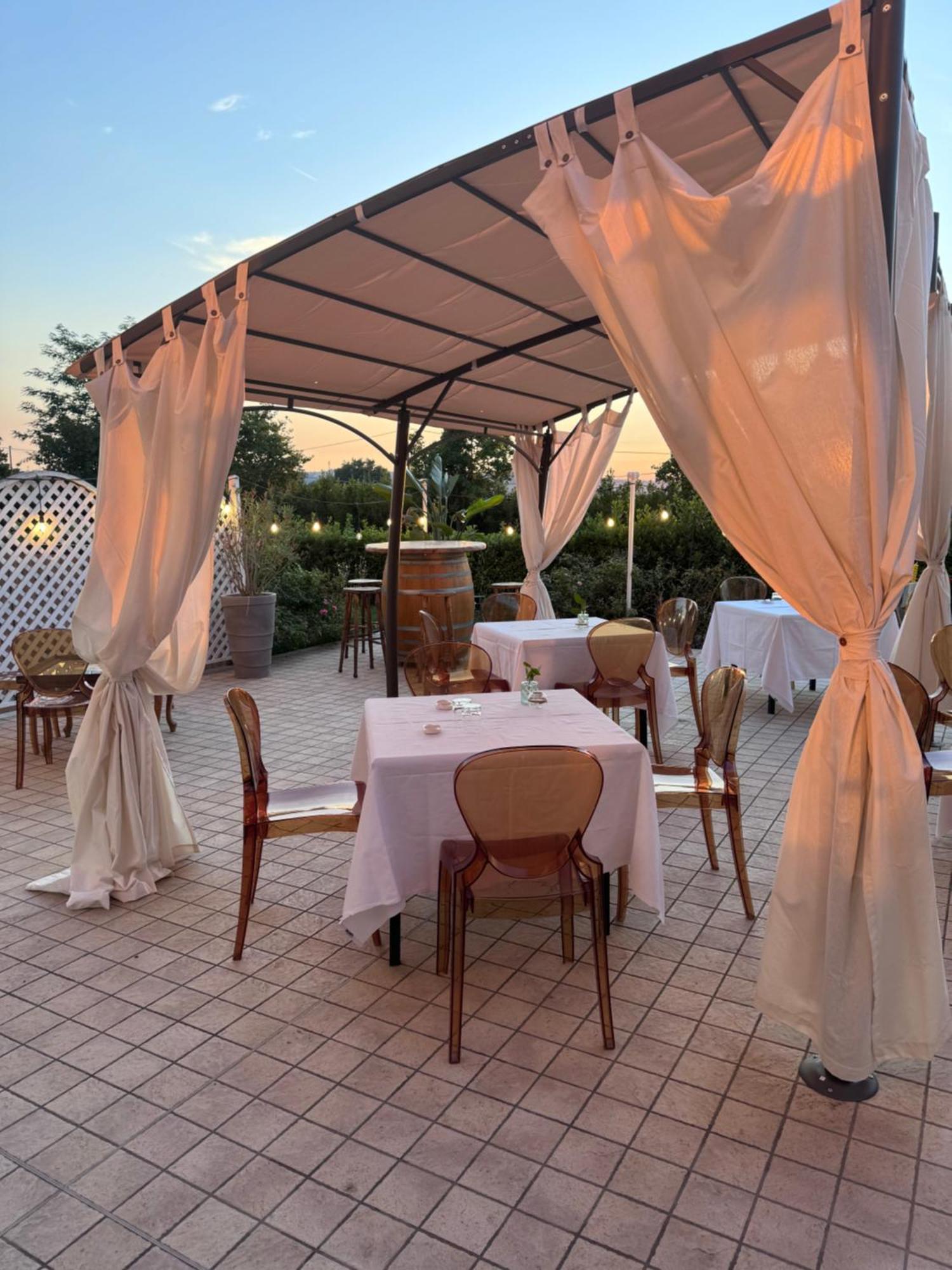 Grand Hotel Forlì Esterno foto